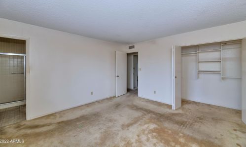 11250 33rd Ave, Phoenix AZ 85051-0631 exterior