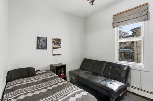 179 Burgess Pl, Passaic Park NJ 07055-3231 exterior