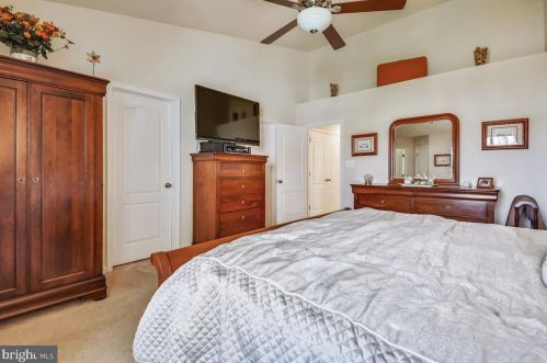 7417 Macon Dr, Glen Burnie MD 21060-8387 exterior