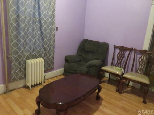 543 Sayre Ave, Perth Amboy NJ 08861-3613 exterior