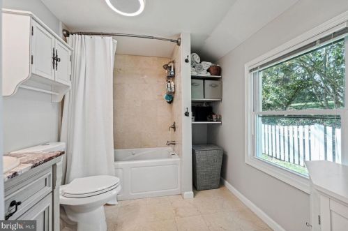 1816 Collingwood Rd, Alexandria VA  22308-1611 exterior