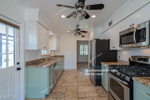 4821 Clarendon Ave, Phoenix, AZ 85018-5524