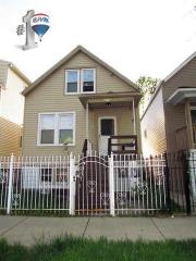 2212 Mango Ave, Chicago IL  60639-2823 exterior