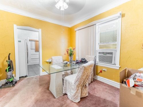 1627 Mcvicker Ave, Chicago IL 60630-1925 exterior