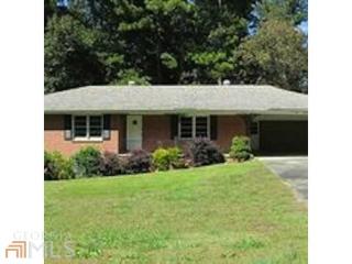 4072 Cedar Knoll Dr, Tucker, GA 30084-7601