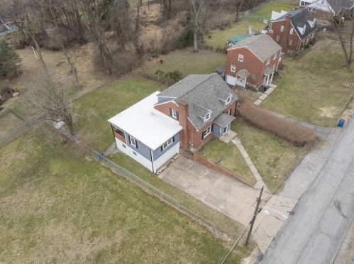 111 Sycamore Dr, Pittsburgh PA  15235-1965 exterior