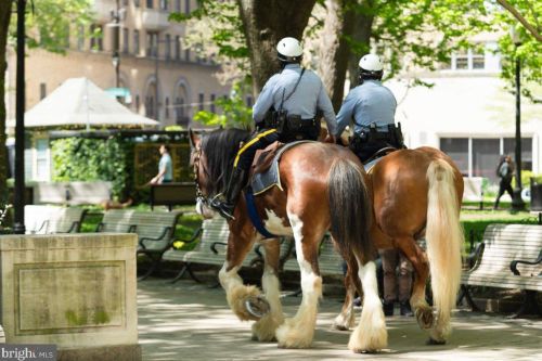 130 18th St, Philadelphia PA  19103-4923 exterior