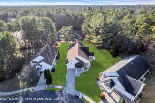 341 Devon St, Lakehurst NJ  08759-4637 exterior