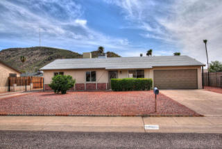 1733 Surrey Ave, Phoenix, AZ 85029-1648