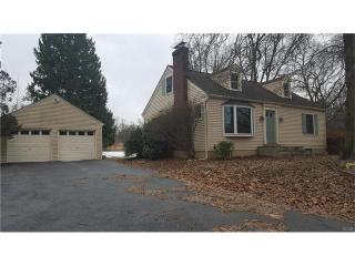 1804 Friedensville Rd, Bethlehem, PA 18015-5024