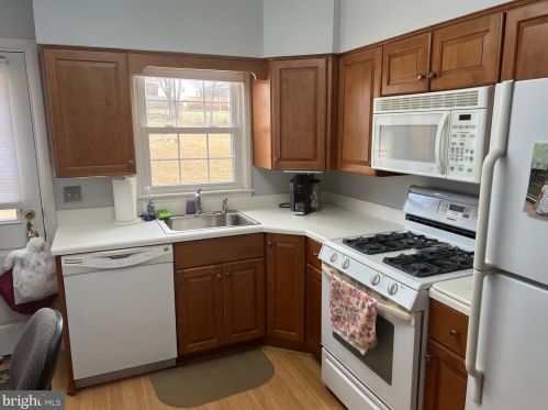 13005 Payson St, Rockville MD exterior