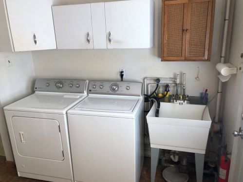 11556 Sacramento Dr, Chicago IL 60803-5885 exterior