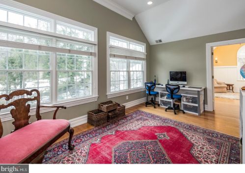 317 Edgerstoune Rd, Princeton NJ 08540-6716 exterior