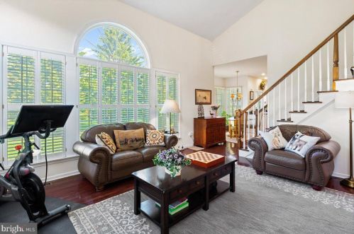 13 Meetinghouse Ct, Princeton NJ 08540-7730 exterior