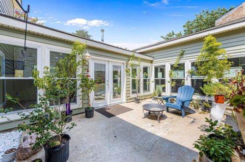 6801 Anglebluff Cir, Dallas TX 75248-4140 exterior