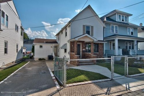 630 Sherwood Ave, Scranton, PA 18512-2136