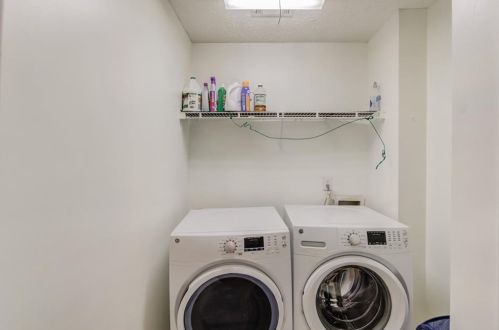 2740 Dominion Walk Ln, Lithonia GA  30078-7342 exterior