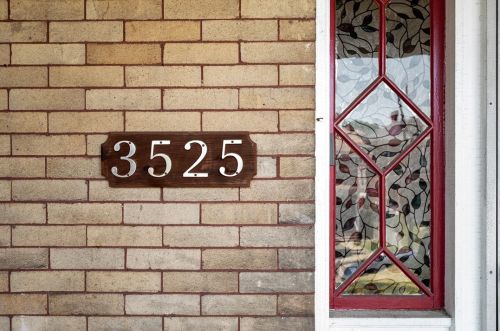 3525 Diploma St, Pittsburgh, PA 15212-2269