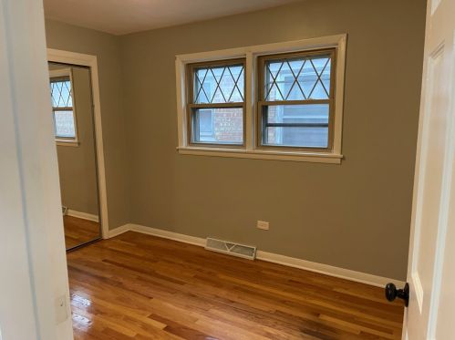 4344 Marquette Rd, Chicago IL 60629-5659 exterior