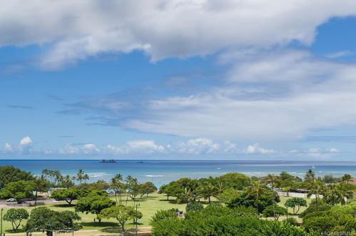 1388 Ala Moana Blvd, Honolulu HI 96814 exterior