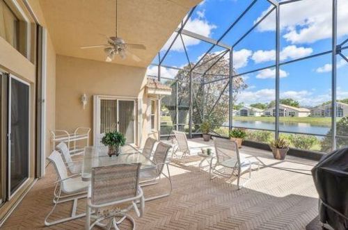 11715 Caracas Blvd, Boynton Beach FL 33437-4081 exterior