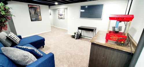 4741 Medford Ave, Milwaukee WI  53216-2409 exterior