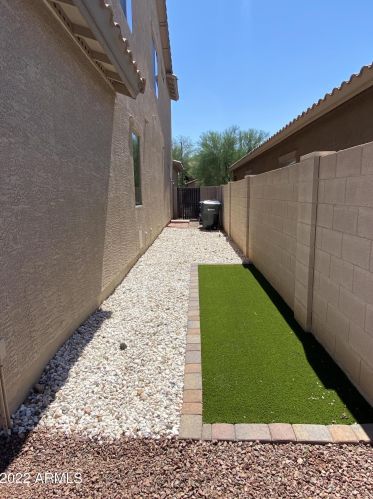 4322 Aracely Dr, Phoenix AZ  85087-5998 exterior