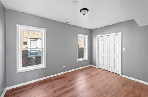 1908 5 Ave, Broadview IL 60153-3203 exterior