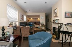 2047 Green St, Philadelphia PA 19130-3111 exterior