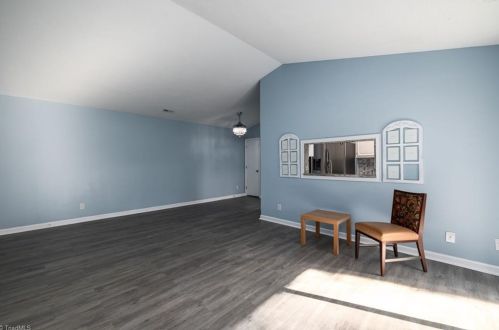 2957 Oaktop Cir, Greensboro NC 27410-8409 exterior