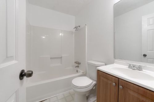 6997 Flagstone Dr, Austell GA 30168-6846 exterior