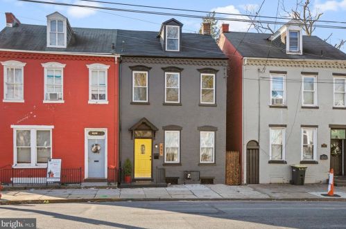 460 Queen St, Lancaster PA  17603-5618 exterior