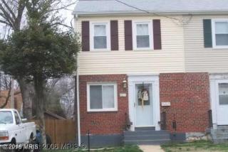 6817 Radcliffe Dr, Alexandria VA  22307-1542 exterior