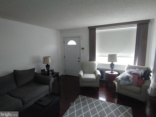 4203 Marple St, Philadelphia PA 19136-3701 exterior