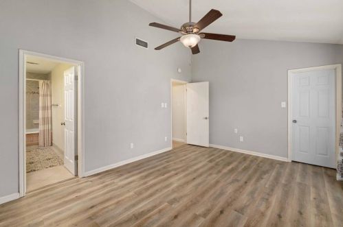 8205 Alabama Dr, Austin TX 78745-7613 exterior