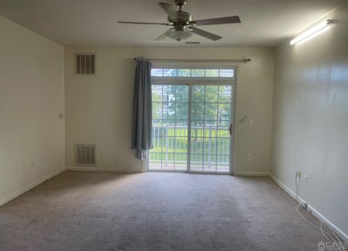 3223 Edward Stec Blvd, Edison NJ  08837-7013 exterior