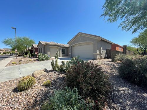 39524 Belfair Way, Phoenix AZ  85086-3661 exterior