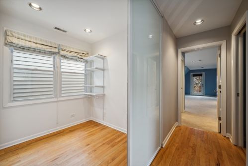 3340 Hamilton Ave, Chicago IL 60636-1020 exterior