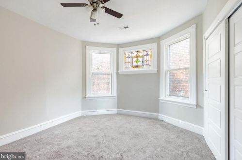 5132 12 St, Philadelphia PA 19123-1103 exterior