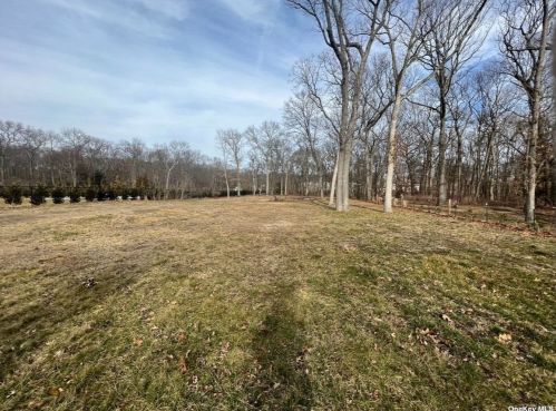 189 Candlewood Path, Huntington Station, NY 11746-5336