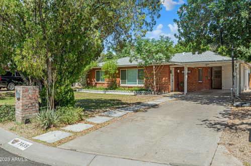 7035 15th St, Phoenix AZ  85020-5414 exterior