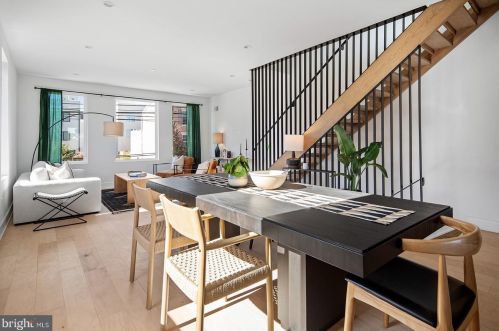 1609 2nd St, Philadelphia PA 19133 exterior