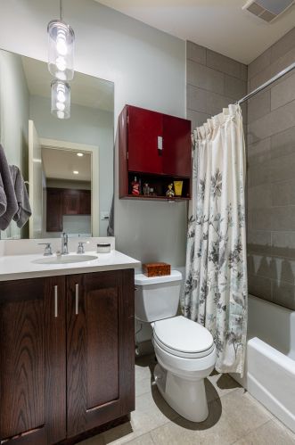 2648 Wayne Ave, Chicago IL 60614-3118 exterior