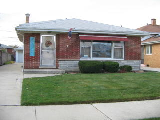 8020 Karlov Ave, Chicago IL  60652-2310 exterior