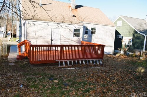 38 Wall St, Metuchen NJ  08840-2858 exterior