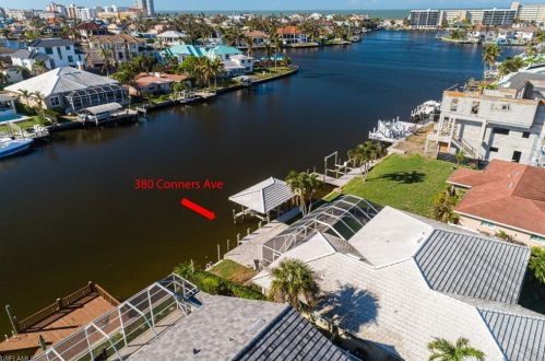 380 Conners Ave, Naples FL 34108-2126 exterior