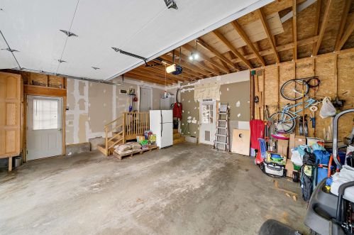 17 Hooksett Tpke, Concord NH  03304-4415 exterior