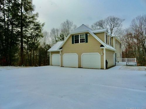 371 Cardinal Cir, Torrington, CT 06790-2175