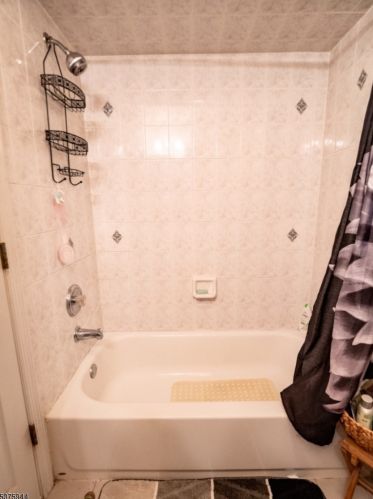 290 Hunterdon St, Newark NJ 07103-2505 exterior