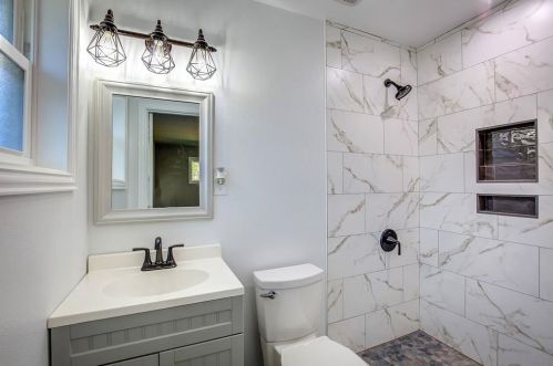 1426 Gillette St, Dallas TX 75217-1210 exterior